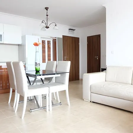 Апартаменты Private In Kentavar